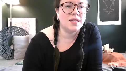 kaitrosss online show from April 12, 8:03 pm