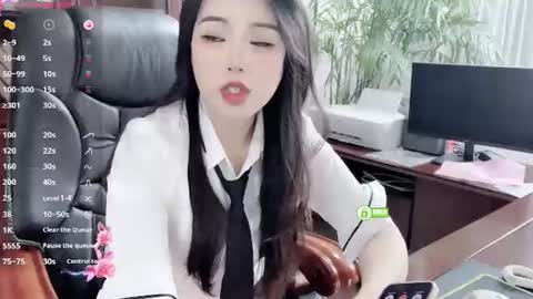 Kaixin online show from June 18, 1:50 am