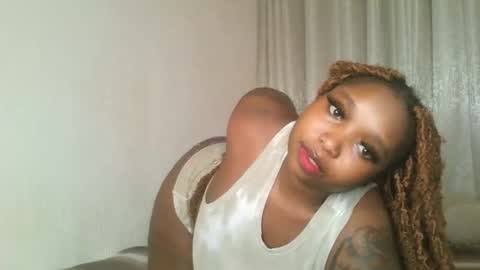 Snapshot of kakey_love chatting on October 18, 3:46 pm kakey love online show from October 18, 3:46 pm