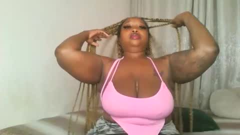 Snapshot of kakey_love chatting on April 10, 10:09 am kakey love online show from April 10, 10:09 am