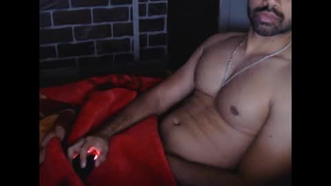 Snapshot of kaku69696 chatting on December 4, 7:06 am Vicky online show from December 4, 7:06 am