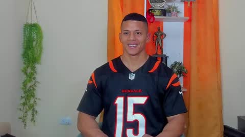 kale thomson online show from February 13, 2:52 pm