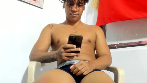 kale_tomson01 online show from September 19, 8:53 pm