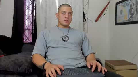 Kaledd musclees room Master online show from December 7, 2:46 pm