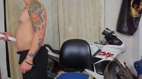 Kaledd musclees room Master online show from January 10, 7:11 pm