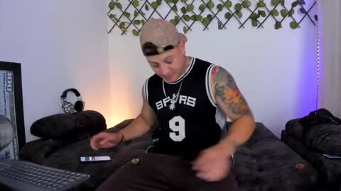 Kaledd musclees room Master online show from September 19, 5:24 pm