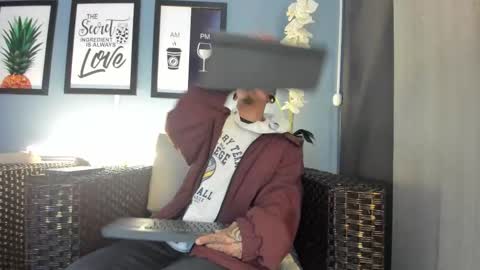 Kale online show from October 18, 11:11 am