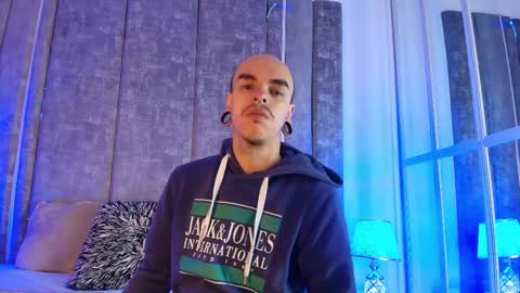 Kale online show from January 16, 11:03 am