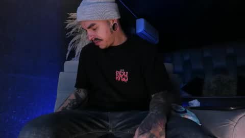 Kale online show from February 20, 11:11 am