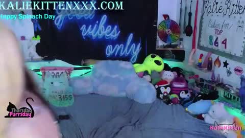 Snapshot of kaliekitten chatting on March 26, 9:09 pm KalieKitten online show from March 26, 9:09 pm