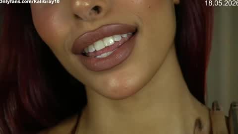 kaligray10 online show from May 18, 8:47 pm