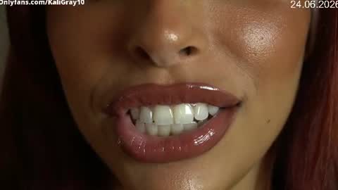 kaligray10 online show from June 24, 5:23 pm