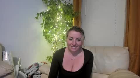 Kaliii jones online show from February 7, 4:27 am