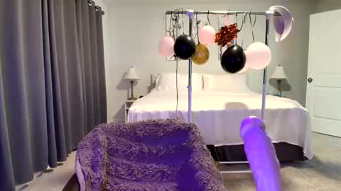 Kaliii jones online show from January 6, 3:27 pm