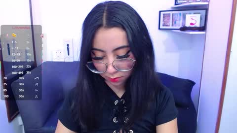 Snapshot of kalilowe_ chatting on December 3, 5:33 pm Kali online show from December 3, 5:33 pm