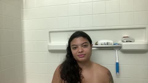 Snapshot of kalinature chatting on November 23, 3:50 am kalinature online show from November 23, 3:50 am