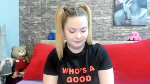 kalindahot online show from November 1, 7:05 pm