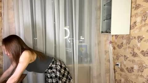 Kallie online show from December 17, 2:12 pm