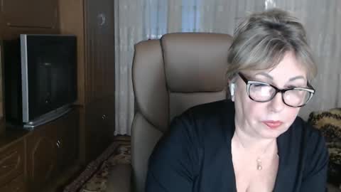 kalliiina online show from October 27, 8:29 am