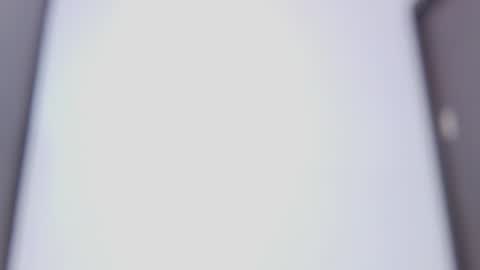 Snapshot of kally_higgins chatting on November 6, 3:46 pm Hannah online show from November 6, 3:46 pm