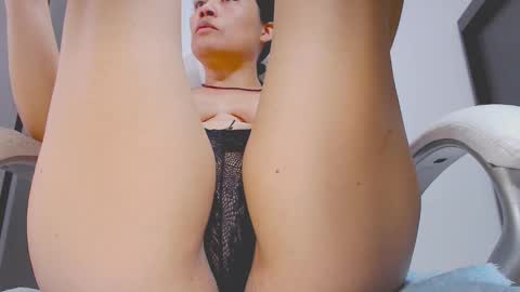 Snapshot of kally_higgins chatting on November 20, 4:07 pm Hannah online show from November 20, 4:07 pm