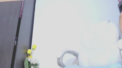 Hannah online show from May 23, 8:24 pm