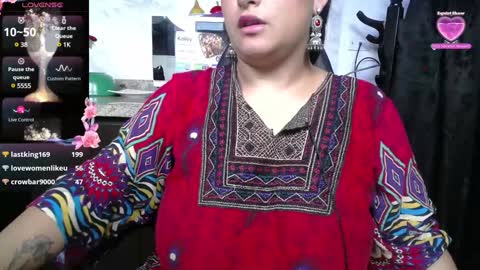 Alisha online show from January 6, 4:02 pm