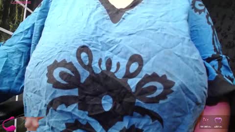 Snapshot of kalpananaisha_ chatting on September 24, 10:07 am Alisha online show from September 24, 10:07 am