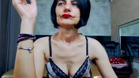 Snapshot of kalystaswiss chatting on June 10, 4:34 am Kalista online show from June 10, 4:34 am