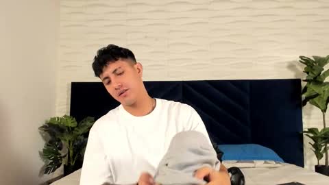 jhon online show from March 28, 12:16 pm