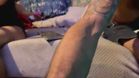 kamikazeozzy_juicylucee online show from February 12, 7:47 am