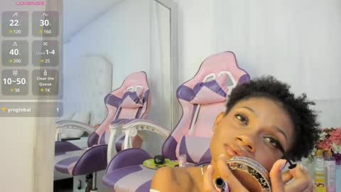    online show from December 5, 10:23 pm