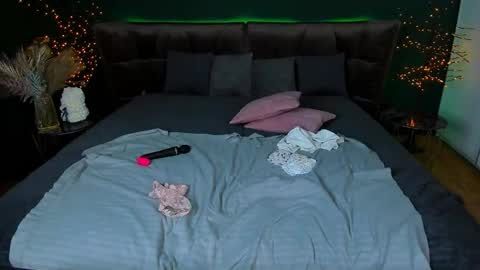 Snapshot of kamilahot25 chatting on October 24, 5:37 am kamilahot25 online show from October 24, 5:37 am