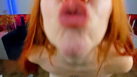 Snapshot of kamilahot25 chatting on October 28, 6:54 pm kamilahot25 online show from October 28, 6:54 pm