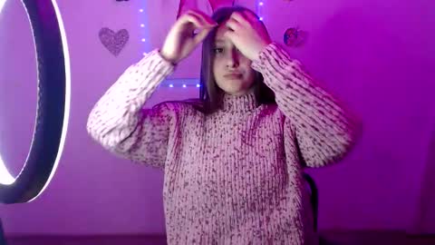 kamilla_love_ online show from September 26, 1:04 pm