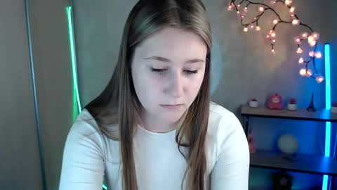 kamilla_love_ online show from June 8, 11:54 am