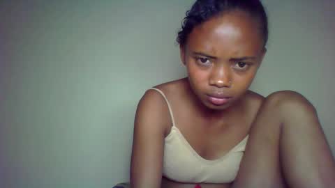 kamillah69 online show from November 10, 7:13 pm