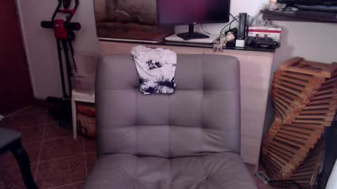 Snapshot of kamillaxx chatting on September 10, 5:35 pm Kamila online show from September 10, 5:35 pm