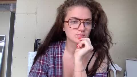 Snapshot of kamissu_12 chatting on July 25, 10:02 am kamissu_12 online show from July 25, 10:02 am