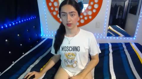 -- kammi -- online show from December 19, 1:34 am