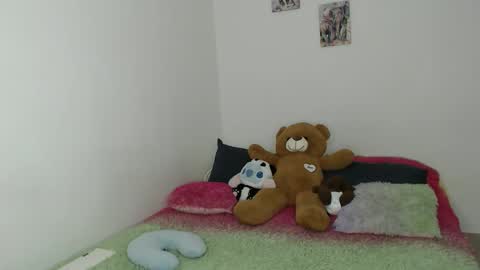 kammy   y   camila online show from November 4, 9:14 pm