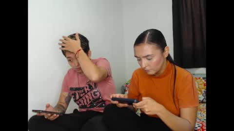 kammy   y   camila online show from April 15, 12:45 pm