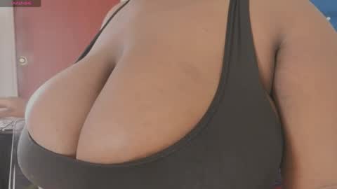Snapshot of kammytorrez chatting on June 7, 3:54 am kammytorrez online show from June 7, 3:54 am