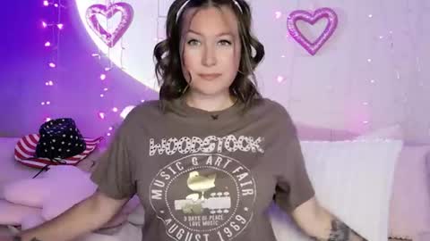 kamrynmarie69 online show from June 21, 1:19 am