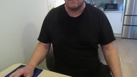 Cam with Me Vixens DM me online show from March 12, 2:01 pm