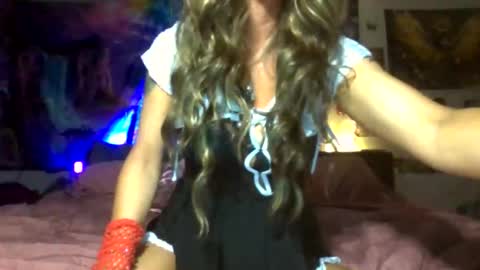 Snapshot of kandi4love chatting on October 19, 2:34 am kandi4love online show from October 19, 2:34 am