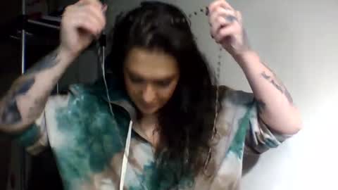 Snapshot of kandirain chatting on October 17, 9:01 am kandirain online show from October 17, 9:01 am