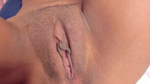 Snapshot of kandy_bronw chatting on October 2, 2:02 pm Kandy online show from October 2, 2:02 pm