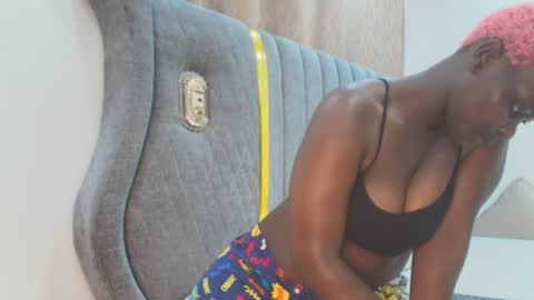 kandy_springs online show from July 13, 7:38 pm