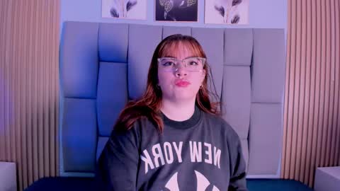 kandyfrees online show from February 5, 11:26 am